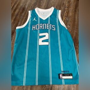 Lamelo Ball Charlotte Hornets Nike NBA kids jersey Size L